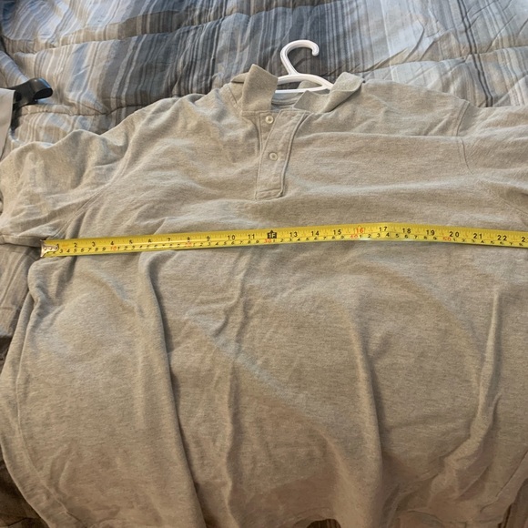 Lands End gray polo shirt..XL - Picture 3 of 5